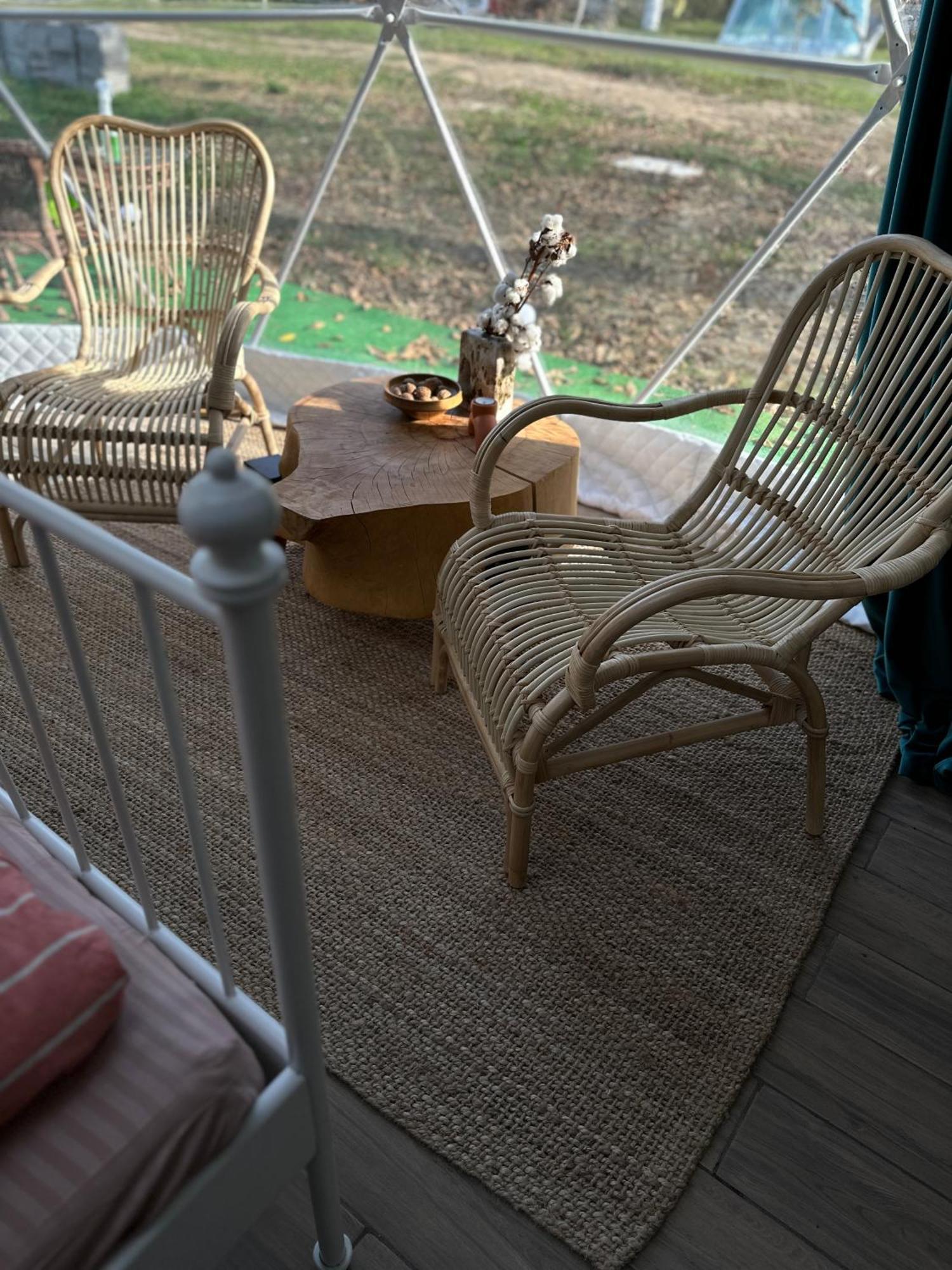 The Frog Glamping Hotel Horezu Luaran gambar
